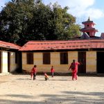 ओखलढुंगाका सामुदायिक विद्यालयको अवस्था दिनप्रतिदिन नाजुक बन्दै, विद्यार्थी पाउनै मुस्किल