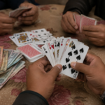 ओखलढुंगामा तास खेल्दै गरेका पाँच जना नियन्त्रणमा, ३३ हजारभन्दा बढी नगद बरामद